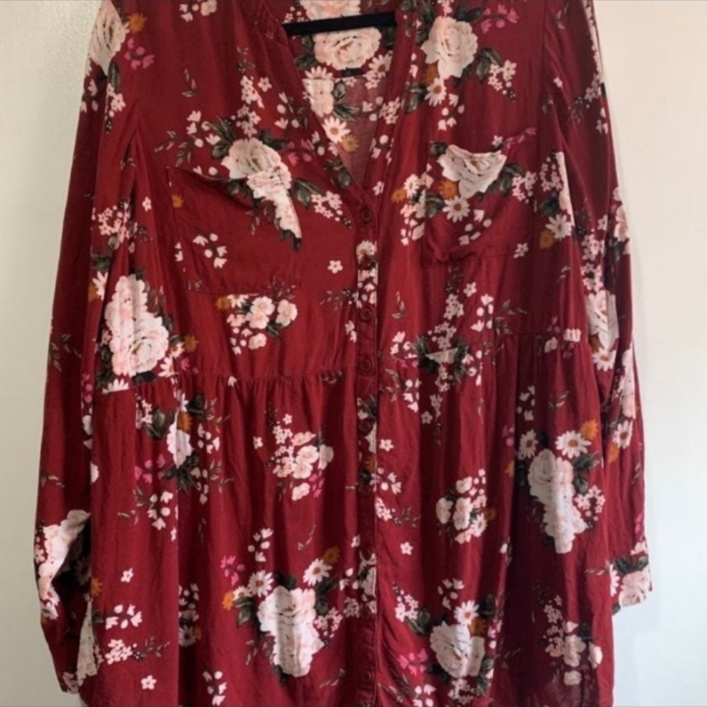Torrid top - Picture 2 of 2